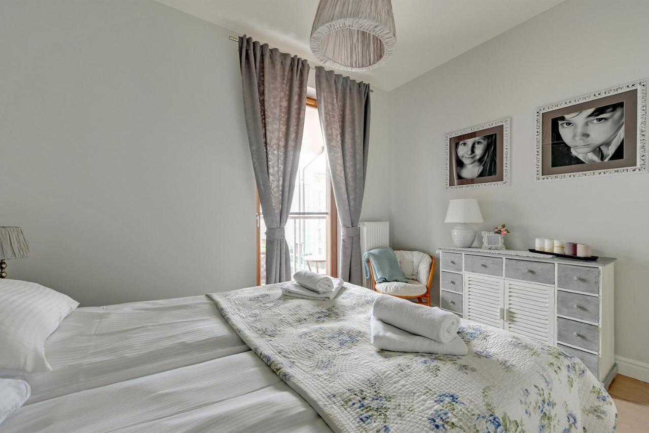 Apartments Riva - Nadmorski Dwor Premium Gdańsk Kültér fotó